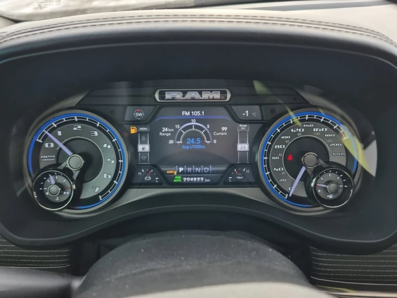 Dodge RAM 1500 * LIMITED CREW CAB SHORT BED/360/Harmon Kardon/, снимка 9 - Автомобили и джипове - 53362731