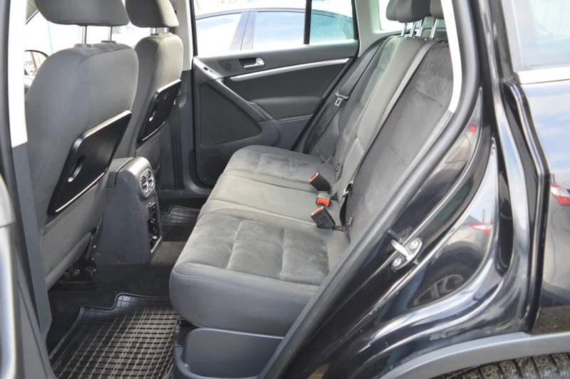 VW Tiguan 2.0TDI-4MOTION-FACELIFT, снимка 11 - Автомобили и джипове - 53383376