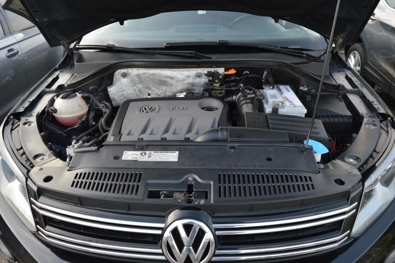 VW Tiguan 2.0TDI-4MOTION-FACELIFT, снимка 9 - Автомобили и джипове - 53383376