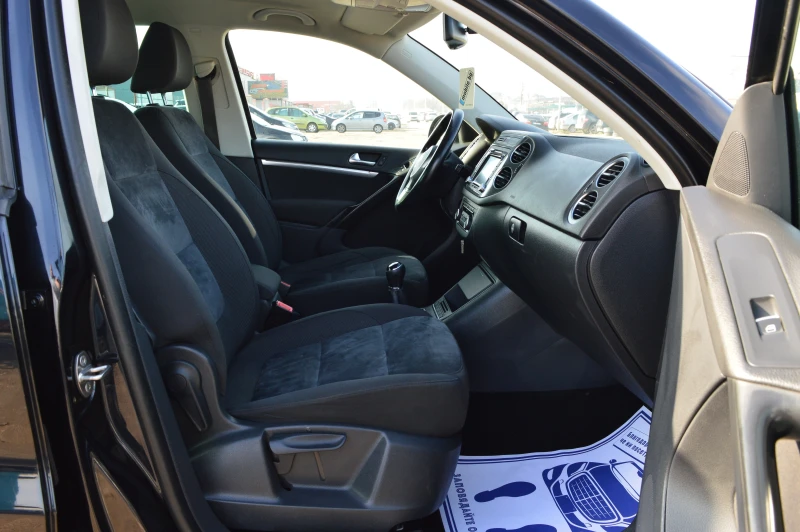 VW Tiguan 2.0TDI-4MOTION-FACELIFT, снимка 16 - Автомобили и джипове - 53383376
