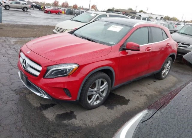 Mercedes-Benz GLA 250 Подгрев* Keyless* Камера* Burmester, снимка 3 - Автомобили и джипове - 48618135