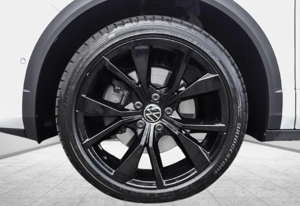 VW T-Roc 2.0 TDI = R-Line = Black Style  | Mobile.bg   4