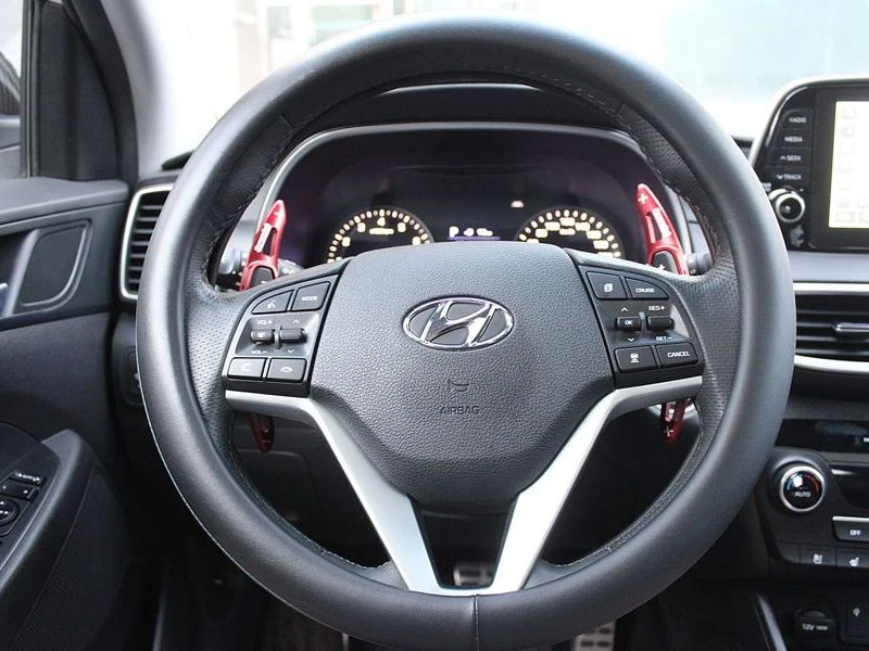 Hyundai Tucson Gasoline 1.6 turbo 2WD| 174к.с.| ВКЛ.ТЕХНОТЕСТ, снимка 8 - Автомобили и джипове - 55294171
