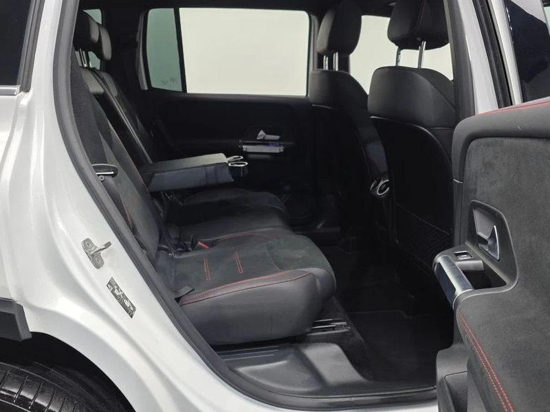 Mercedes-Benz GLB 250 2.0 260920 Automatic, снимка 12 - Автомобили и джипове - 55832563
