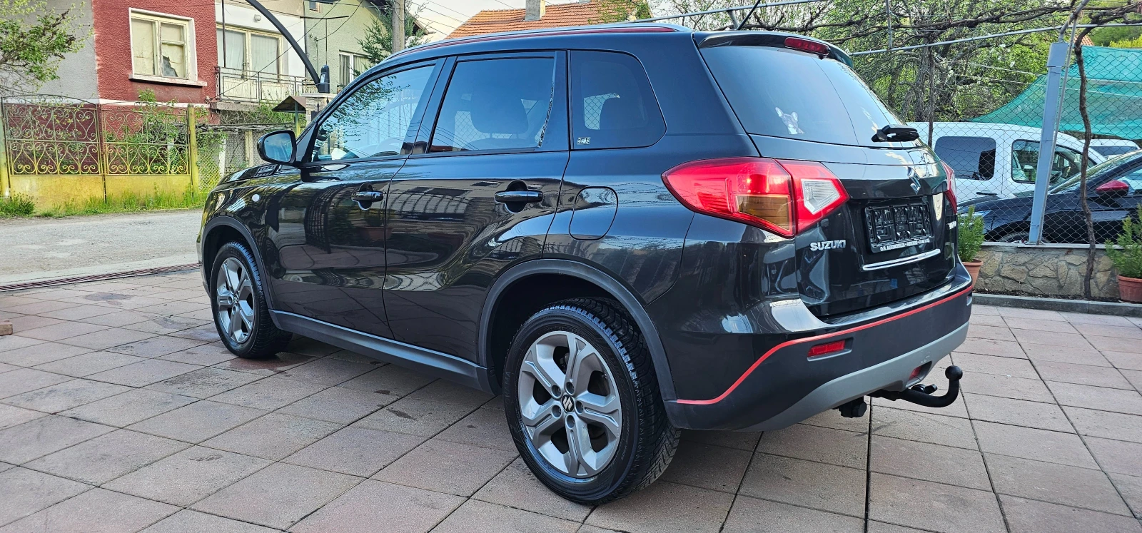 Suzuki Vitara 1.6 DDiS COMFORT ОТЛИЧЕН/ВИСОКО ОБОРУДВАНЕ - изображение 5