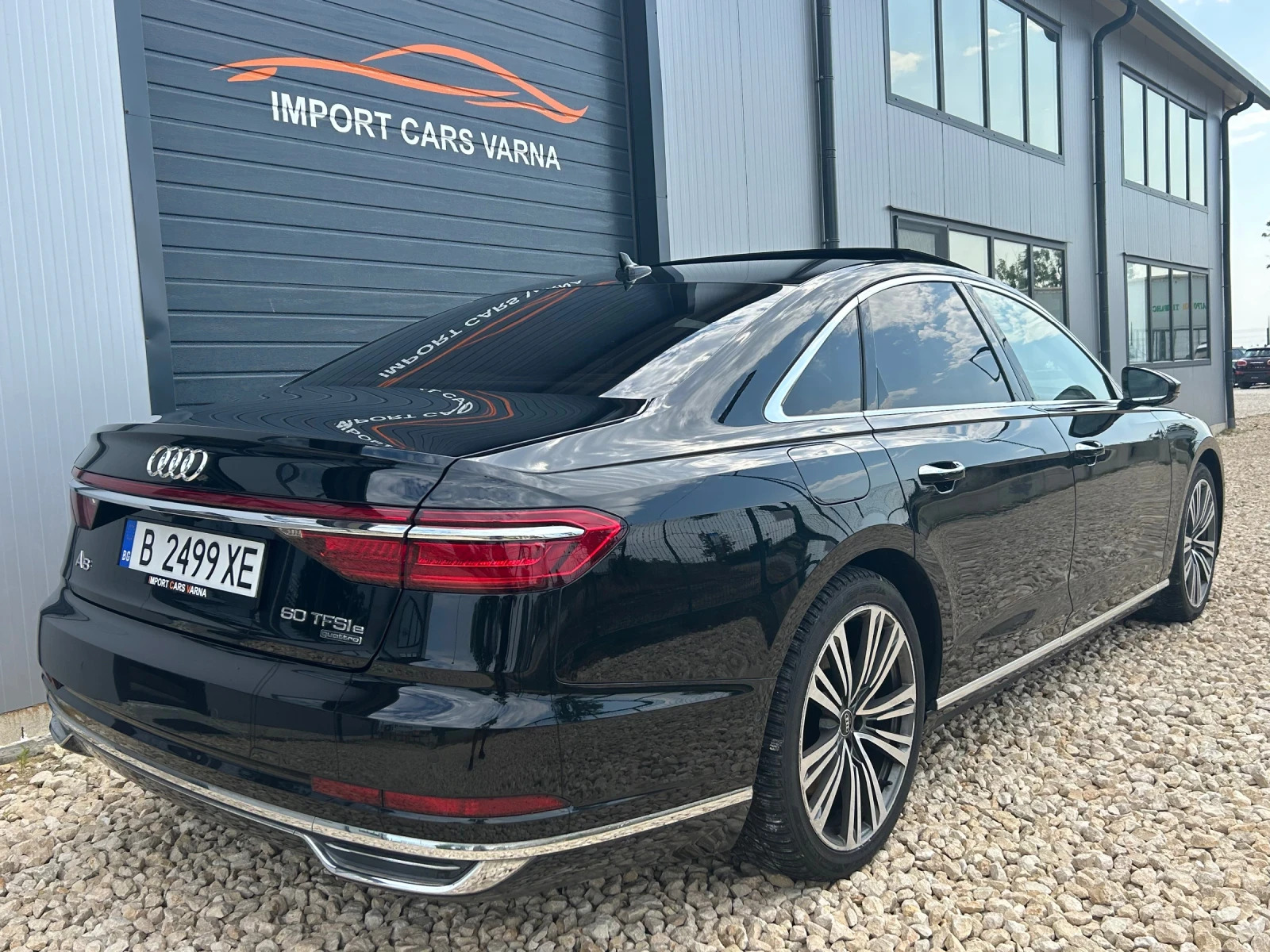 Audi A8 Quattro 60 TFSIe Plugin Hybrid 2020 - изображение 8