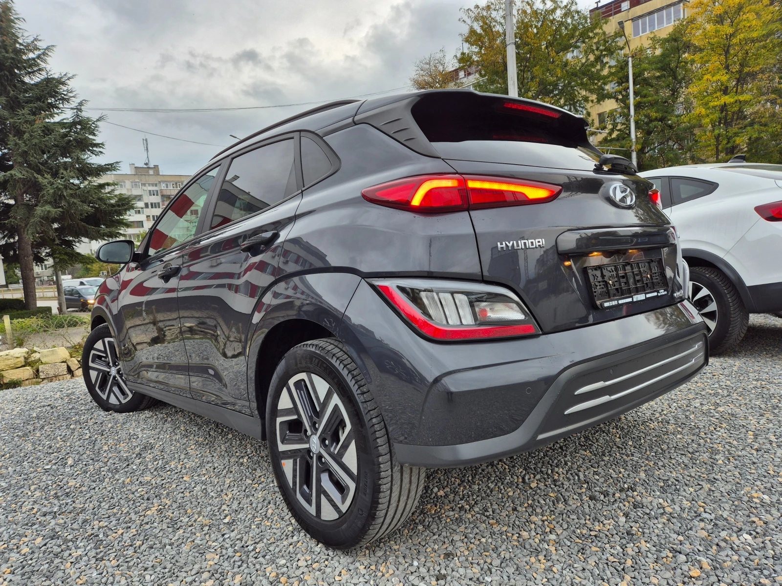 Hyundai Kona EV X-LINE 64 KW-FACE - изображение 4