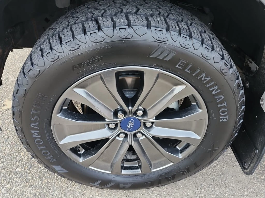 Ford F150 * LIMITED CREW CAB SHORT BED * CARFAX *   | Mobile.bg   16