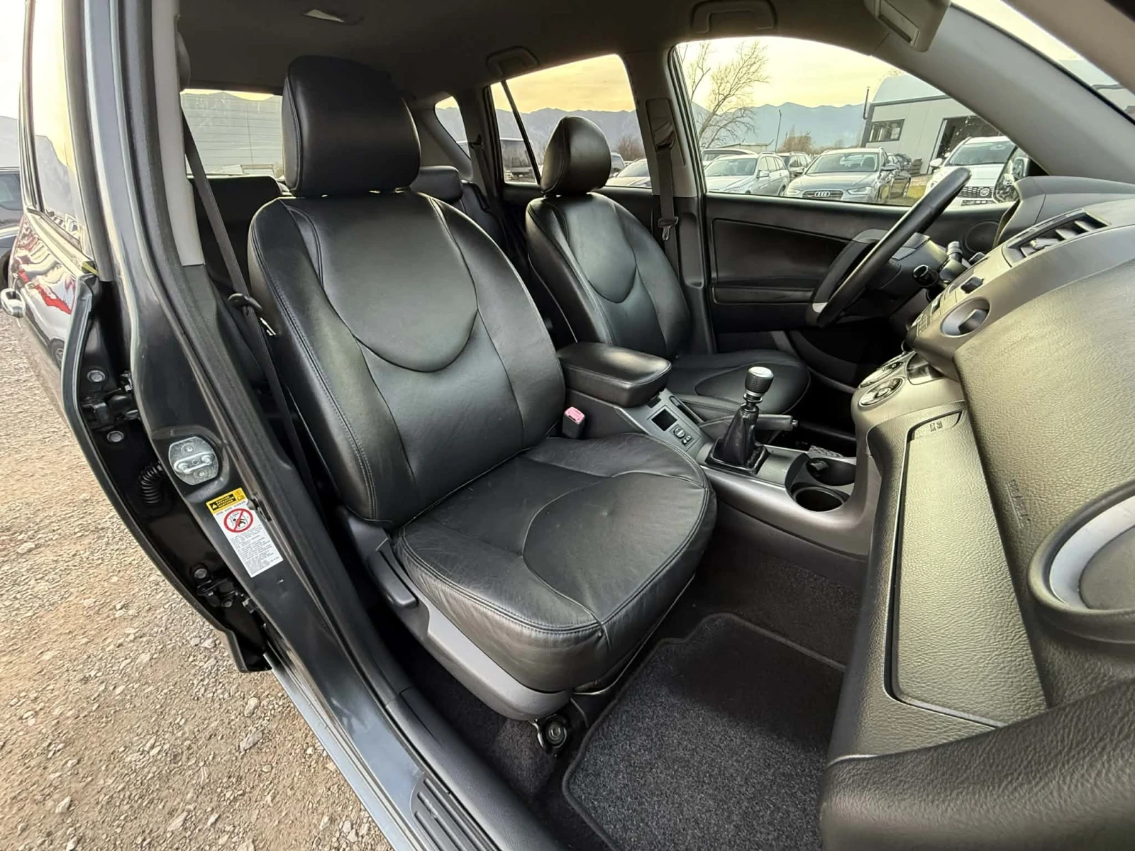 Toyota Rav4 2.2* D4D* 136�.�* ������* ����������� | Mobile.bg � ����������� 8