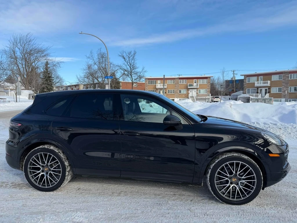 Porsche Cayenne E Hybrid  CARFAX - изображение 3