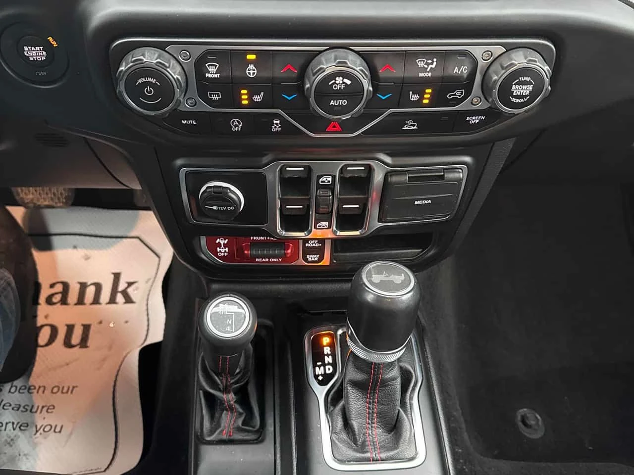 Jeep Wrangler Unlimited Rubicon 4x4 | KEYLESS | �������� |  | Mobile.bg � ����������� 12