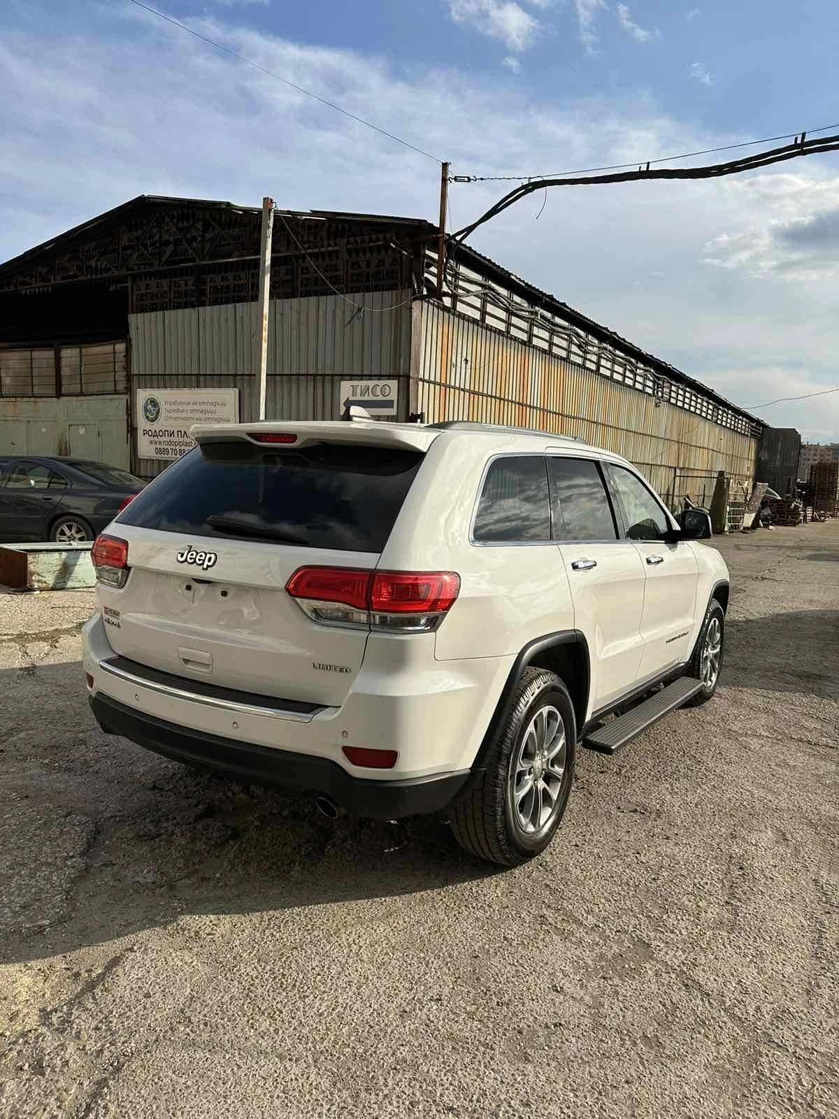 Jeep Grand cherokee, снимка 4 - Автомобили и джипове - 53755990