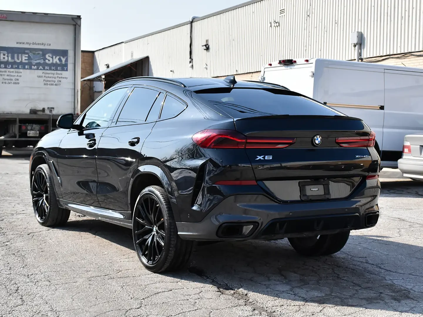 BMW X6 No Accidents l 40i l Coupe l X-Drive l, снимка 4 - Автомобили и джипове - 53986726