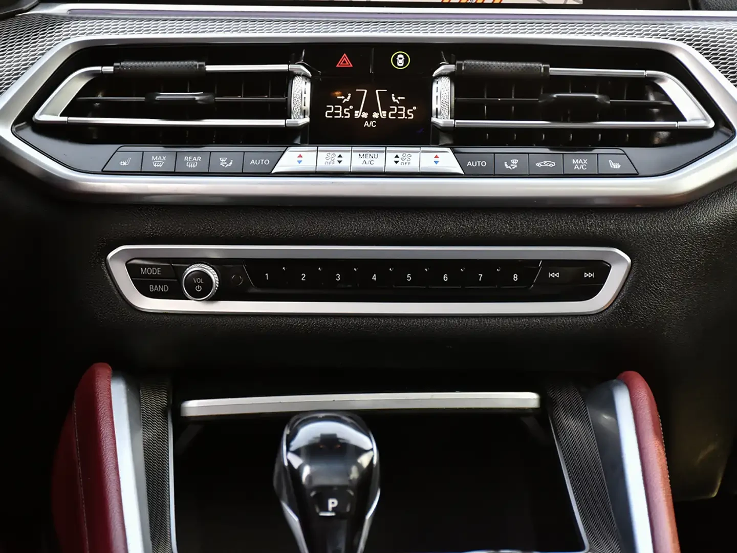 BMW X6 No Accidents l 40i l Coupe l X-Drive l, снимка 13 - Автомобили и джипове - 53986726