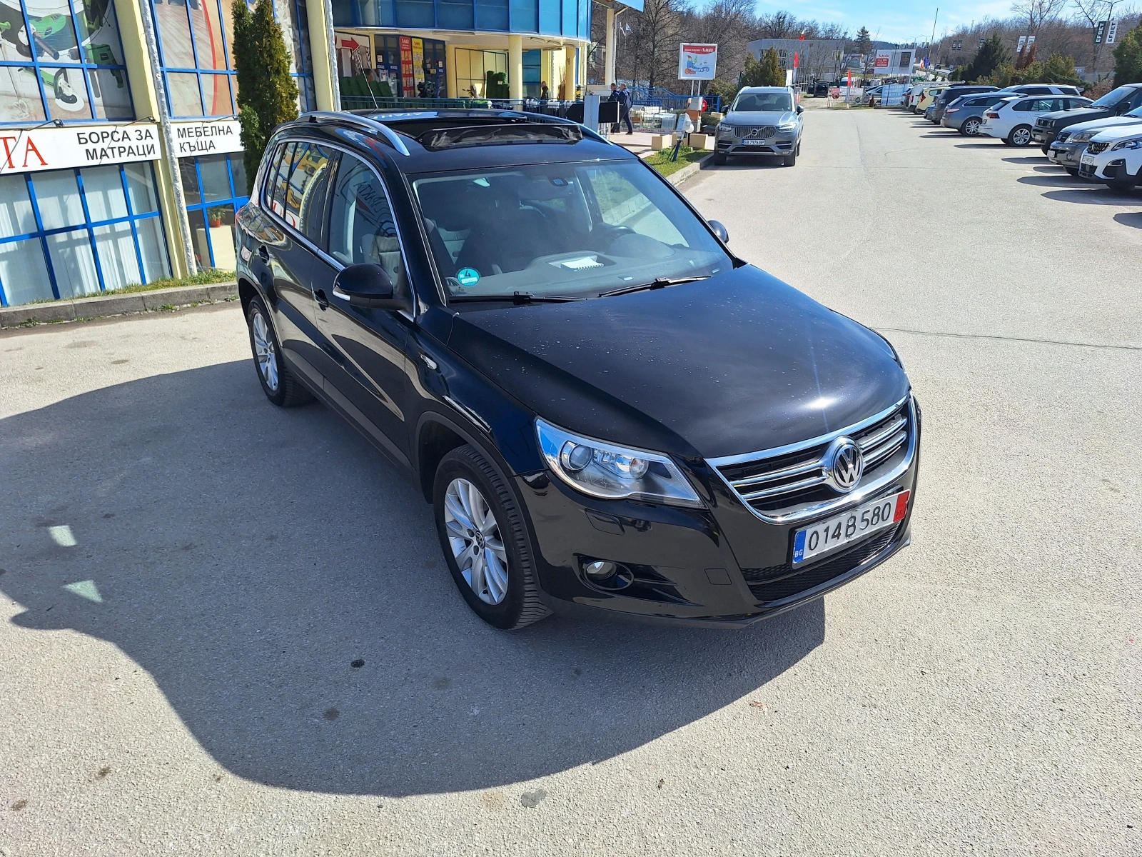 VW Tiguan 2.0TDI 170ps, снимка 9 - Автомобили и джипове - 54019374