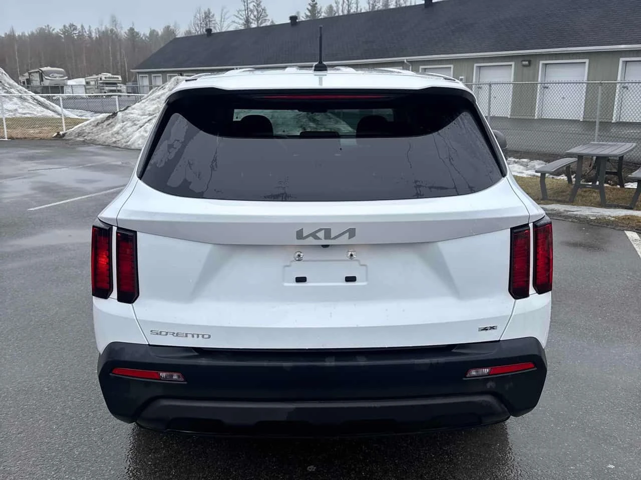 Kia Sorento AWD  CARFAX, снимка 4 - Автомобили и джипове - 54097447