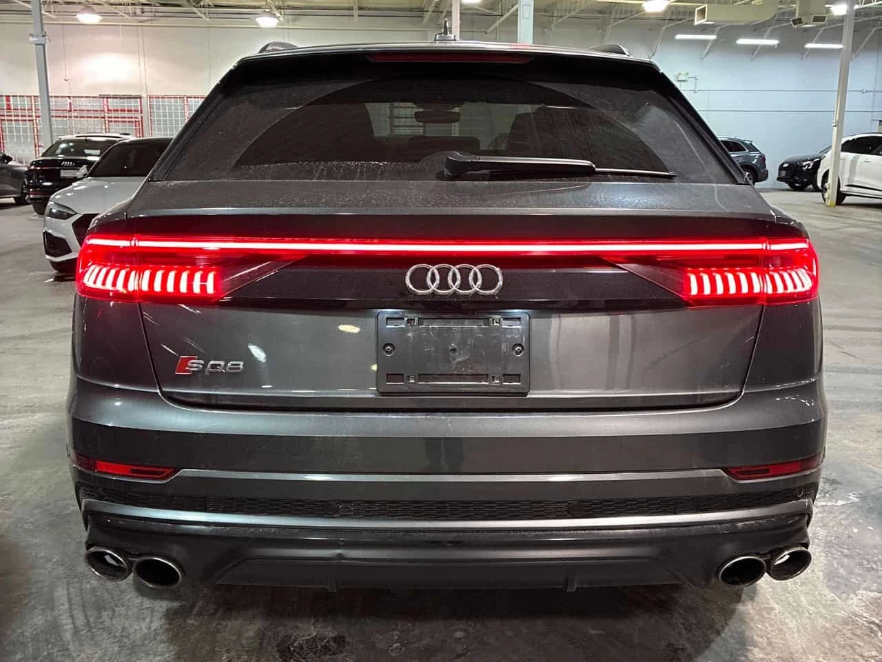 Audi SQ8 B&O/ОБДУХВАНЕ/ПАНО/ДИСТРОНИК/360, снимка 4 - Автомобили и джипове - 54162018