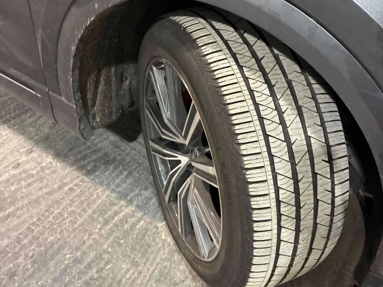 Audi SQ8 B&O/ОБДУХВАНЕ/ПАНО/ДИСТРОНИК/360, снимка 7 - Автомобили и джипове - 54162018