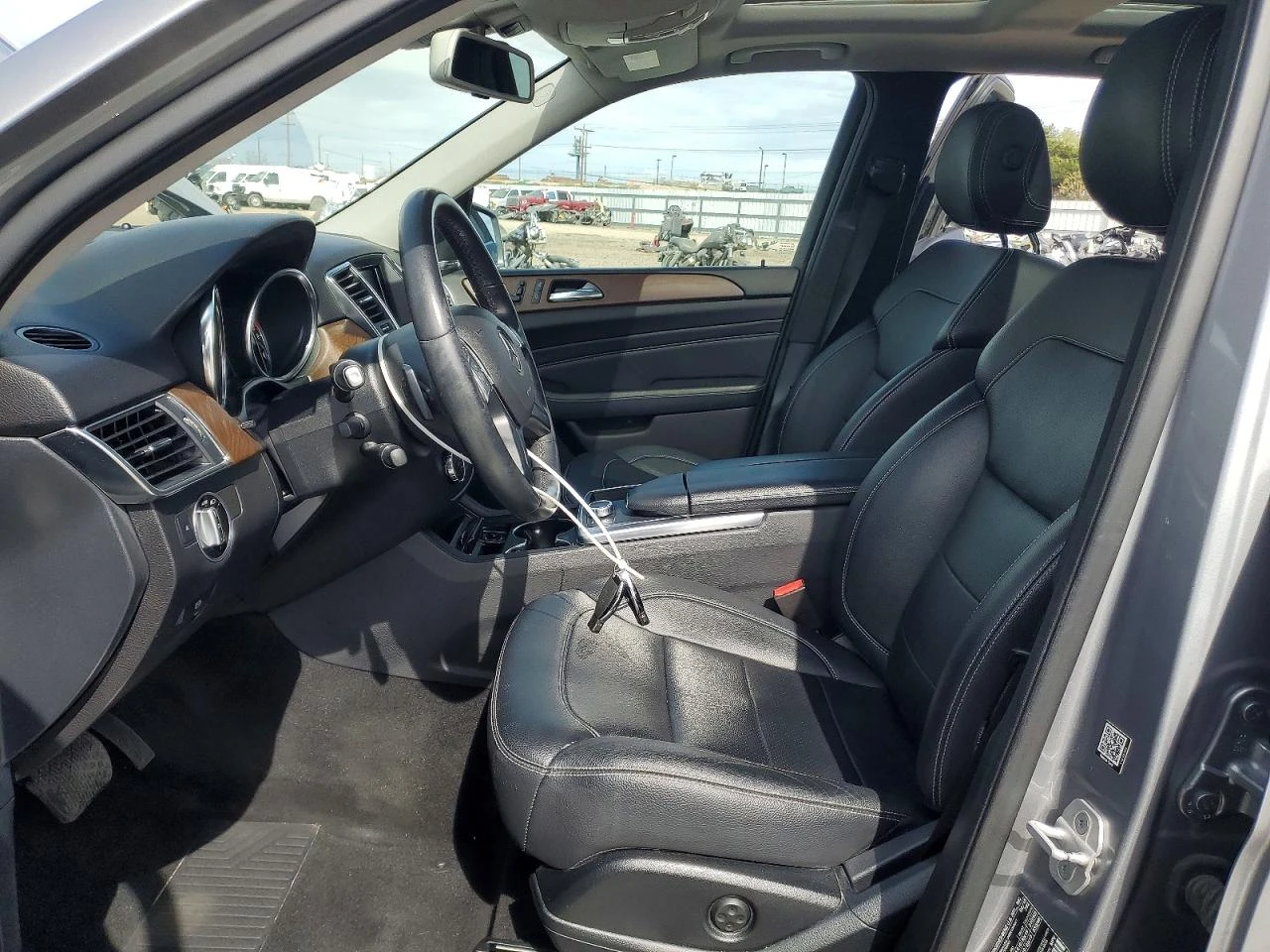 Mercedes-Benz ML 350 3.5l 4Matic, снимка 7 - Автомобили и джипове - 54349328