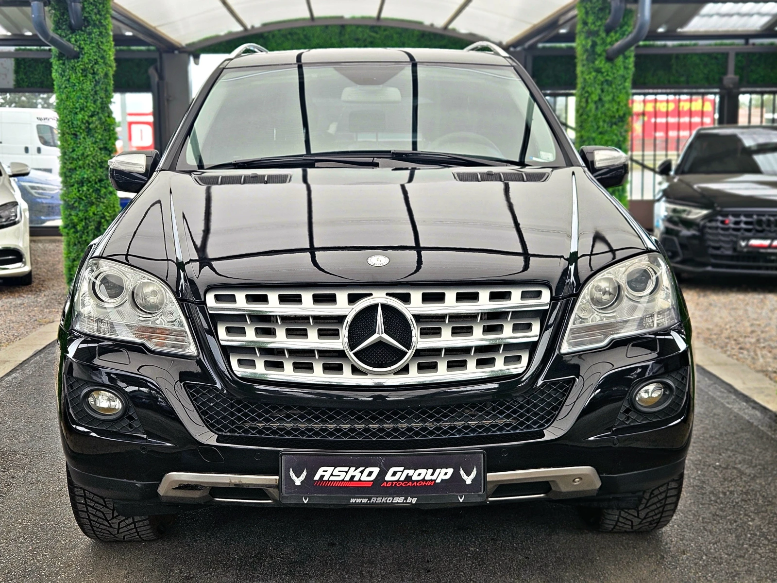 Mercedes-Benz ML 320 FACE/PREMIUM/GERMANY/AIRMATIC/SPORT/AUTO HOLD/LIZI, снимка 2 - Автомобили и джипове - 54477611