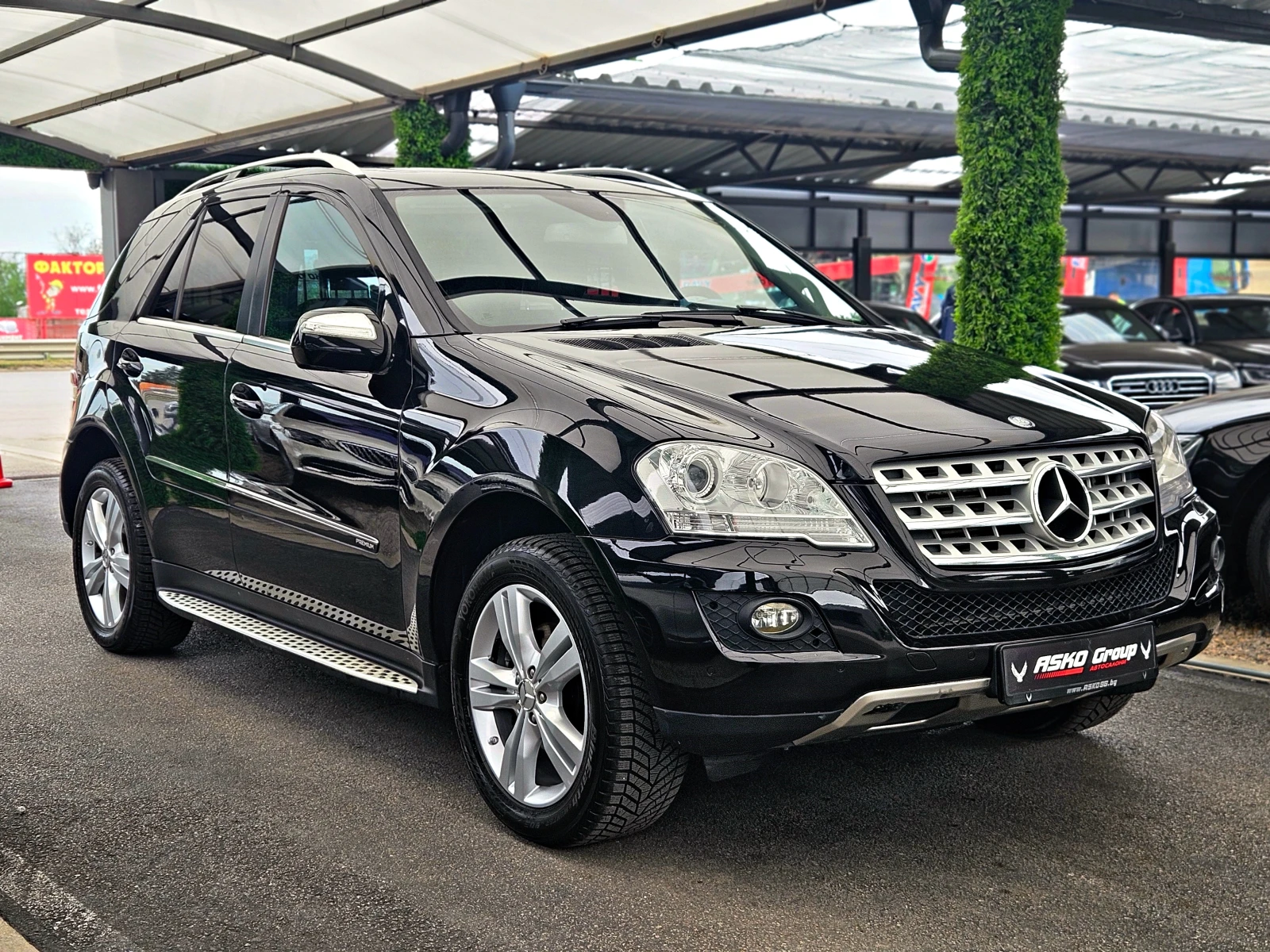 Mercedes-Benz ML 320 FACE/PREMIUM/GERMANY/AIRMATIC/SPORT/AUTO HOLD/LIZI, снимка 3 - Автомобили и джипове - 54477611