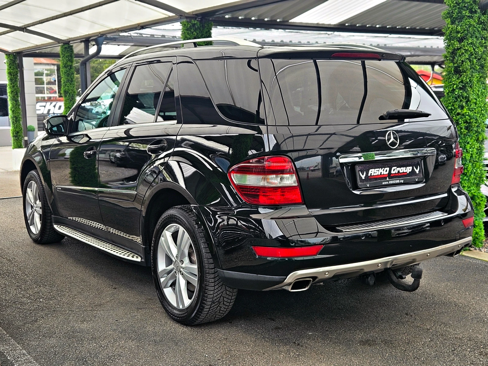 Mercedes-Benz ML 320 FACE/PREMIUM/GERMANY/AIRMATIC/SPORT/AUTO HOLD/LIZI, снимка 7 - Автомобили и джипове - 54477611