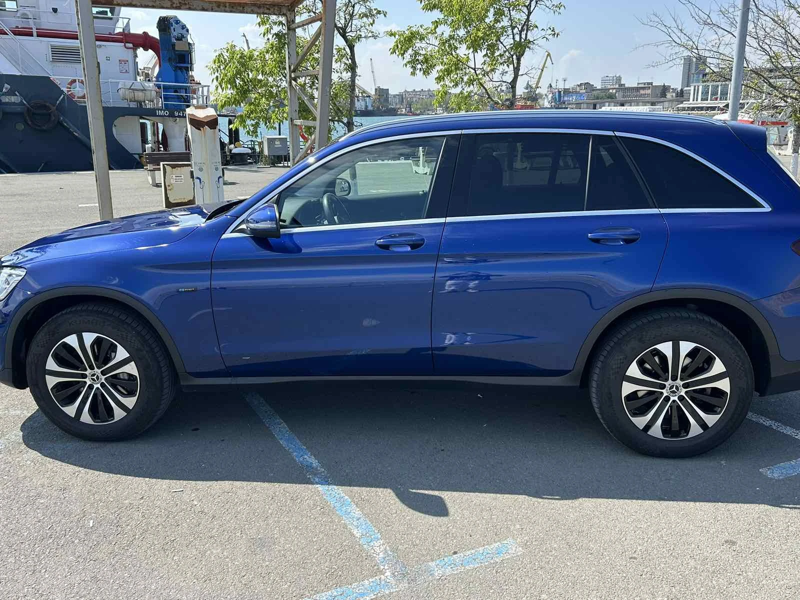 Mercedes-Benz GLC 300 E  4MATIC, снимка 4 - Автомобили и джипове - 54516061