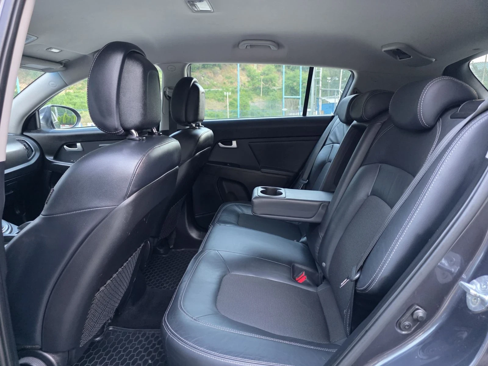 Kia Sportage ��� ��������� ���� ������ 2.0 185 ��. 4x4  | Mobile.bg � ����������� 12