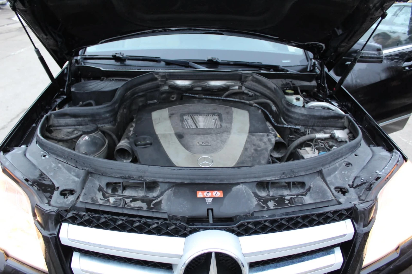 Mercedes-Benz GLK 350, снимка 17 - Автомобили и джипове - 55503603