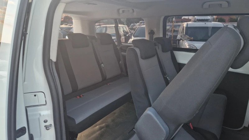 Opel Vivaro 2.0d LONG 8+ 1, снимка 13 - Бусове и автобуси - 47651395