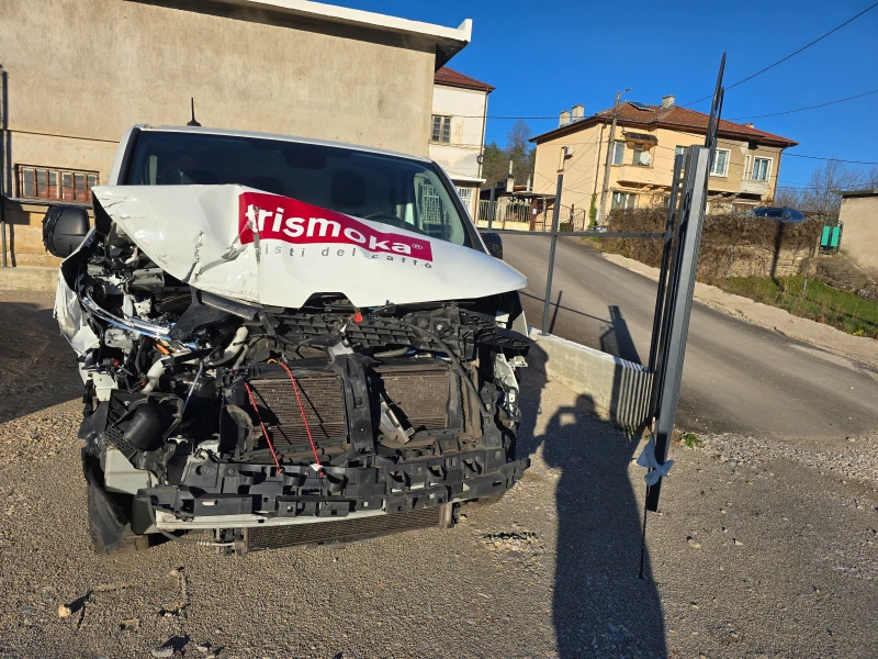 Renault Trafic 2.0DCi/131ps, снимка 2 - Бусове и автобуси - 52775565