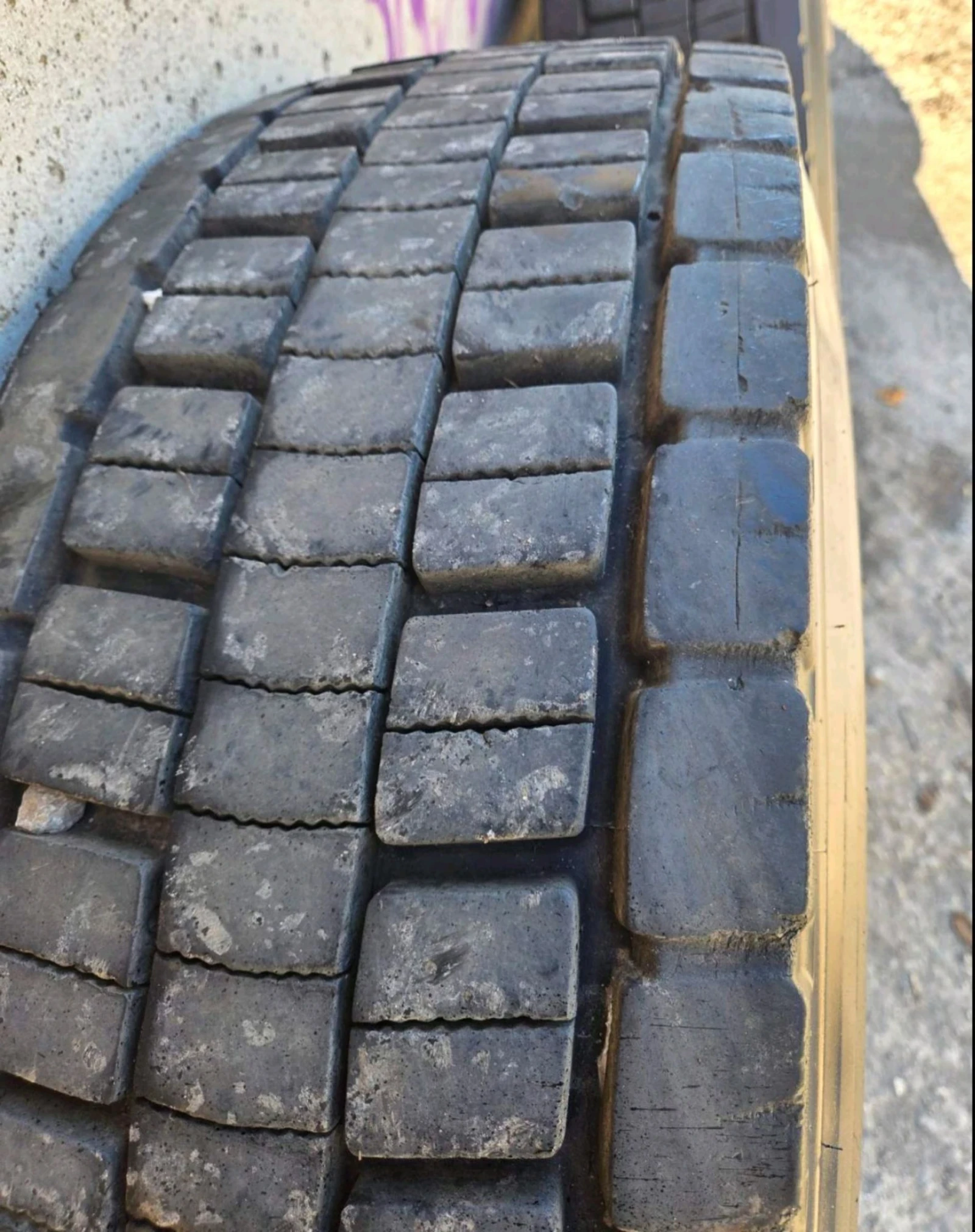 Mercedes-Benz Tourismo Гуми със Джанти и без - изображение 2