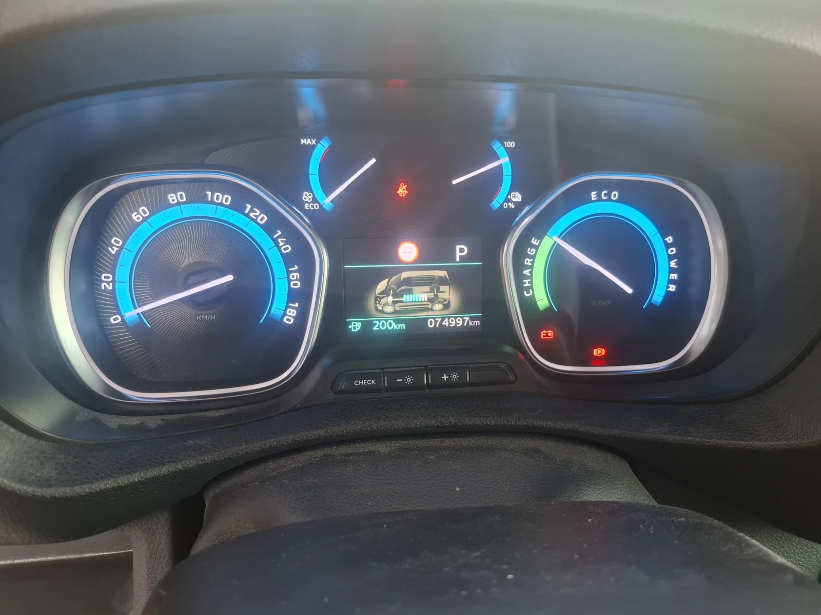 Fiat Scudo 75kw * * LongRange Лизинг , снимка 12 - Бусове и автобуси - 56400808
