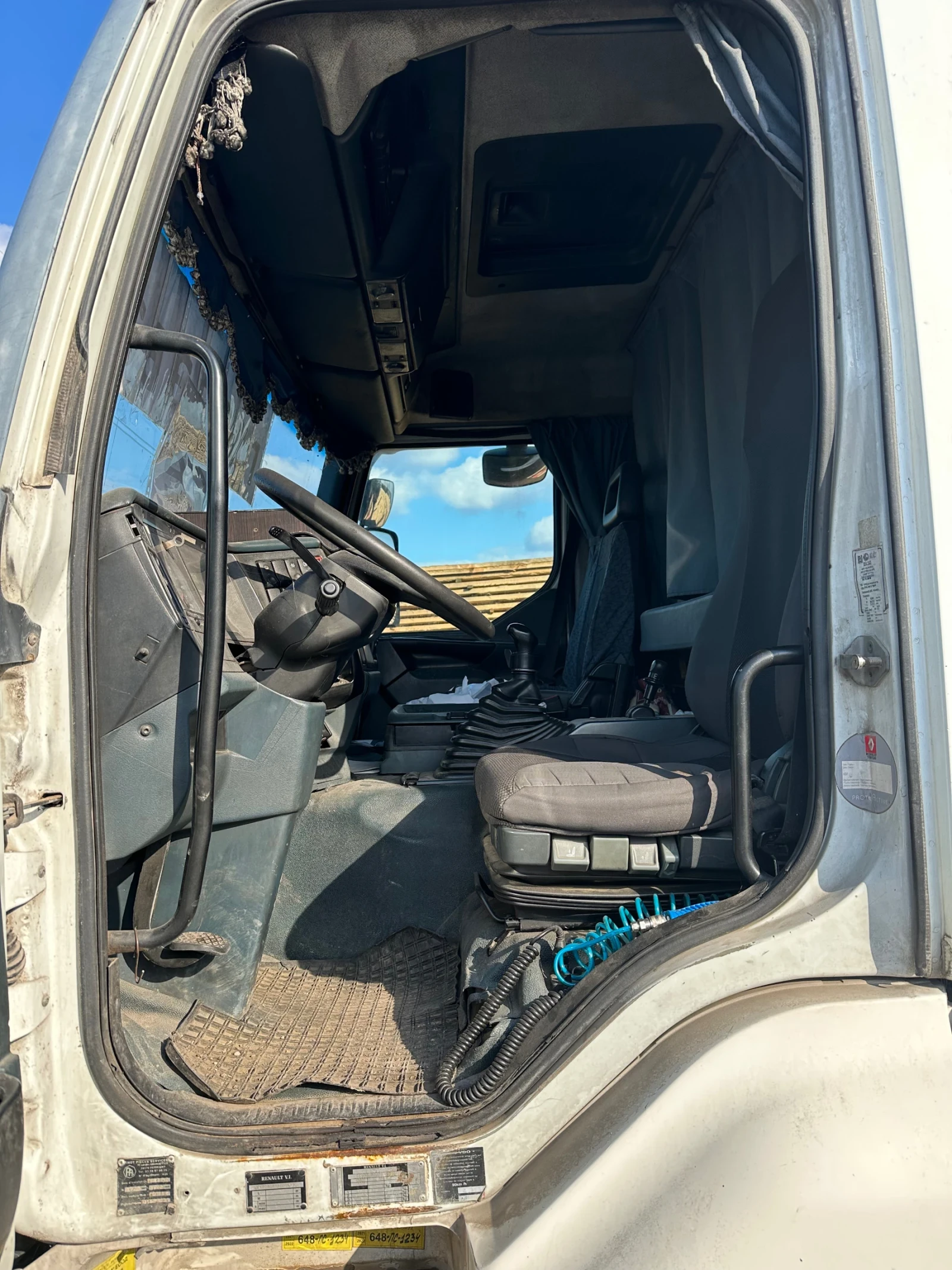 Renault Premium 400 - изображение 4