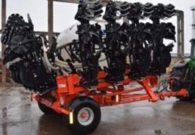  KUHN Krause Gladiator 1200-1230 STRIP TILLERS | Mobile.bg    5