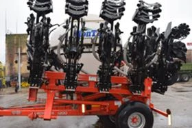  KUHN Krause Gladiator 1200-1230 STRIP TILLERS | Mobile.bg    3