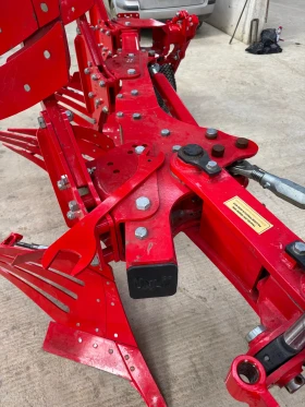  UNLU 16 | Mobile.bg    6