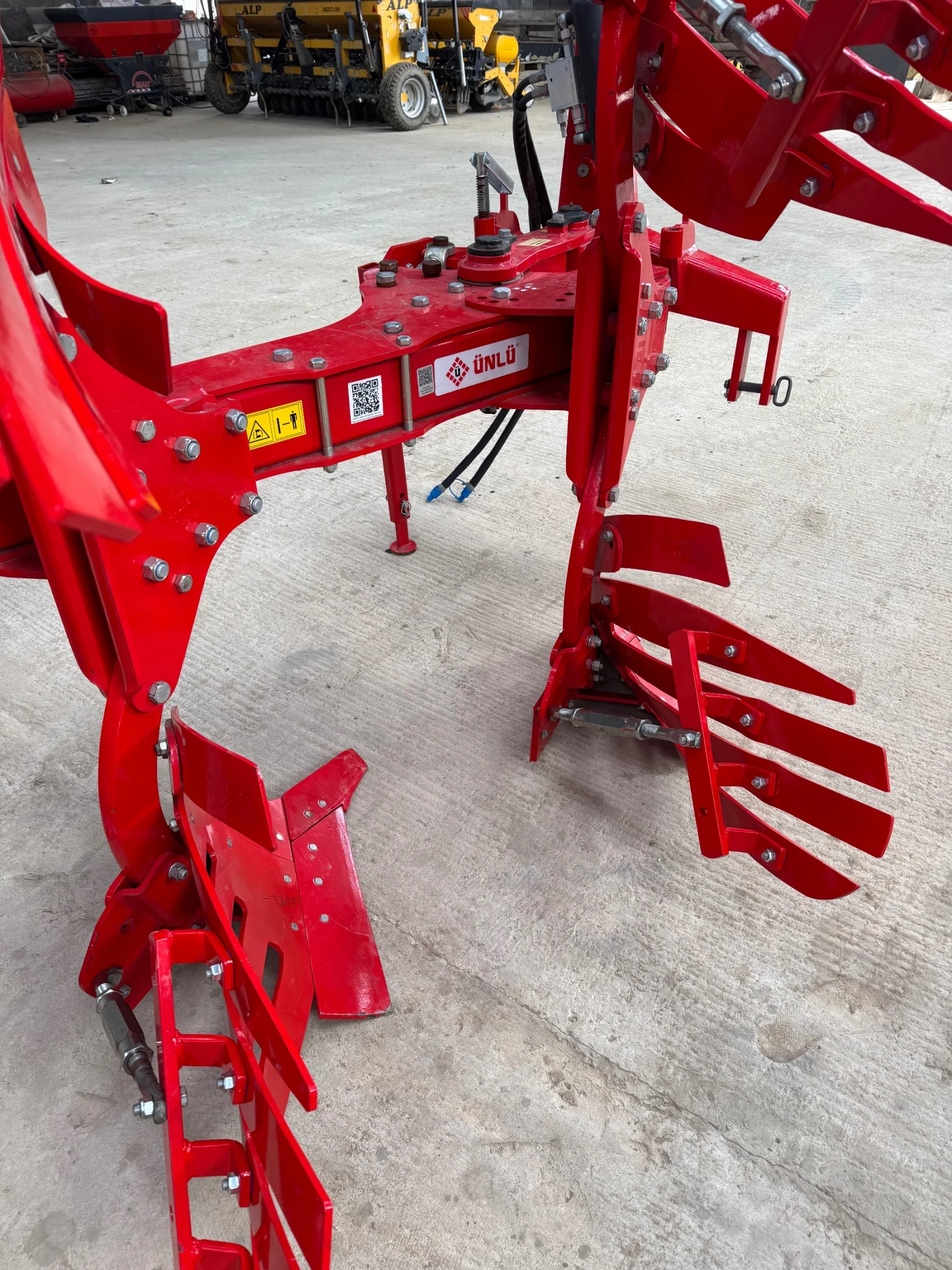 Плуг UNLU 16 - изображение 3
