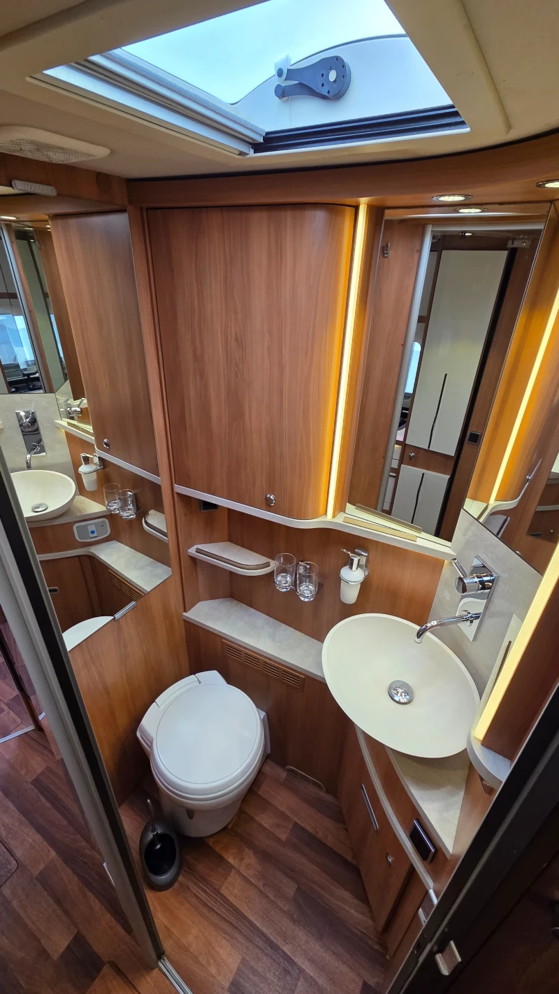 Кемпер HYMER / ERIBA B 778 SL, снимка 12 - Каравани и кемпери - 53270128