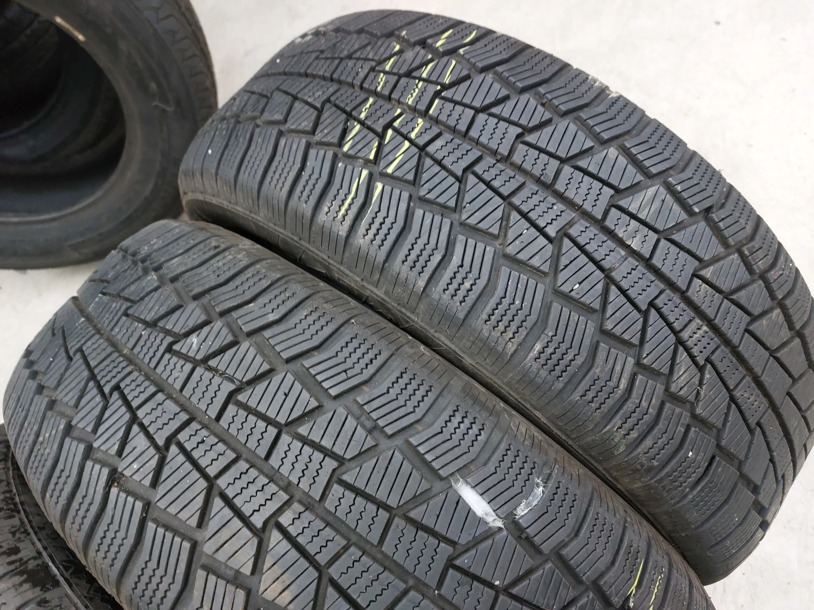  215/55R17 | Mobile.bg   5