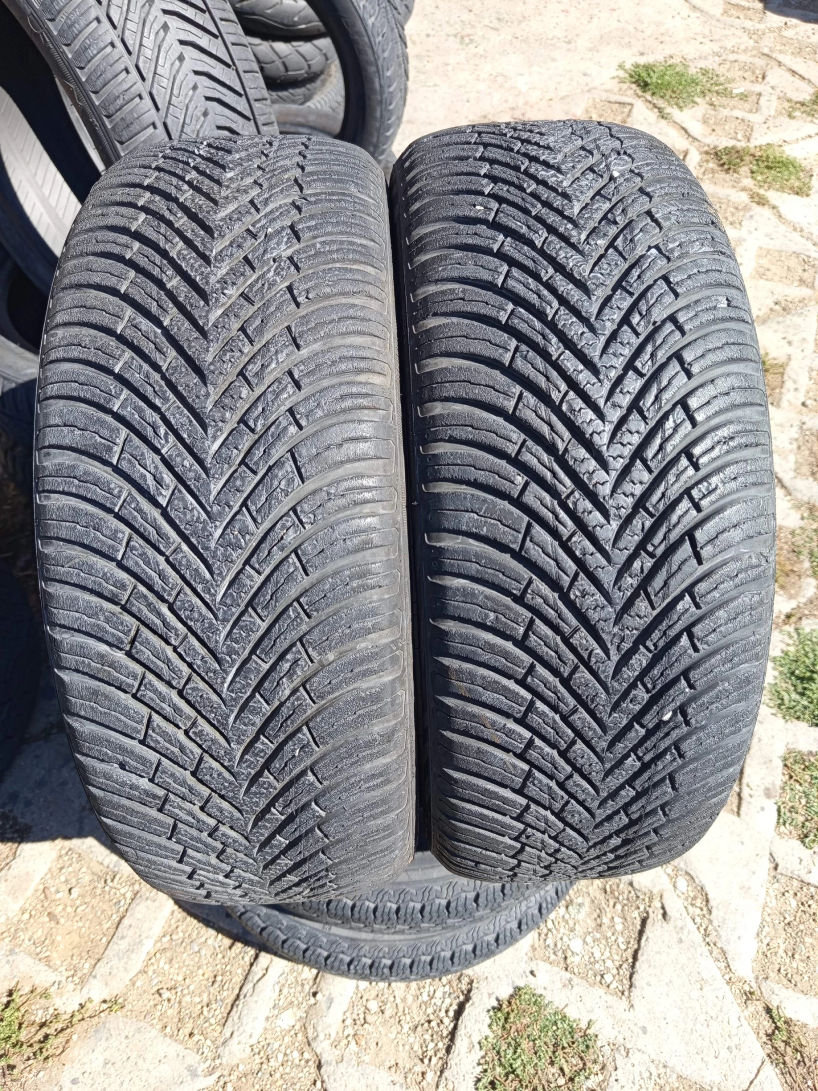 Гуми Зимни 185/50R16
