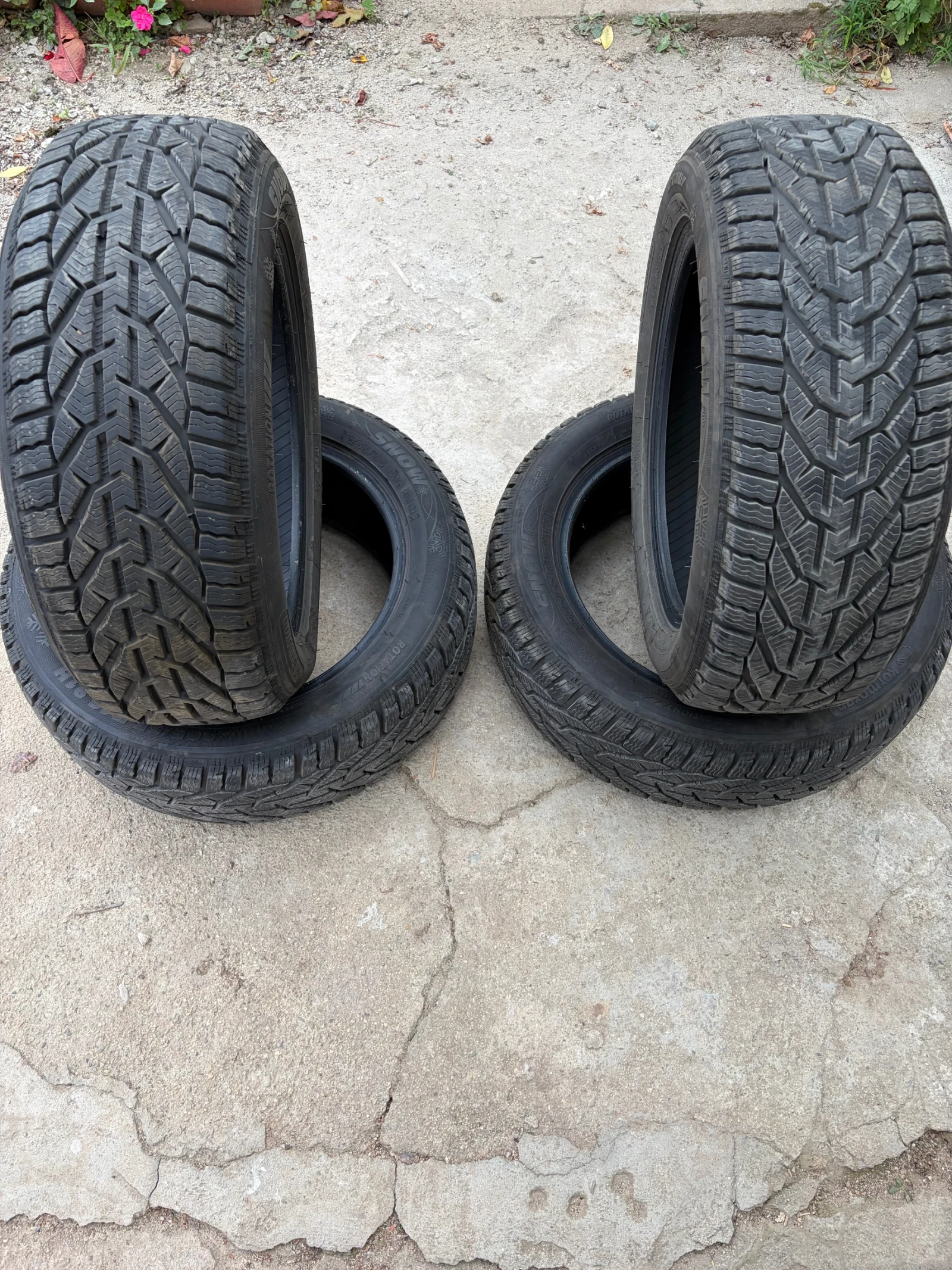 Гуми Зимни 205/55R16