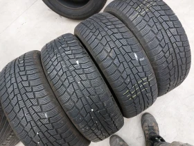 Гуми Зимни 215/55R17, снимка 3 - Гуми и джанти - 44894629