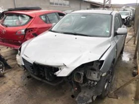 Mazda 3 1.6HDI, снимка 3