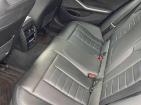 BMW 330 i xDrive/ПОДГРЕВИ/ШИБИДАХ/360 CAM, снимка 13