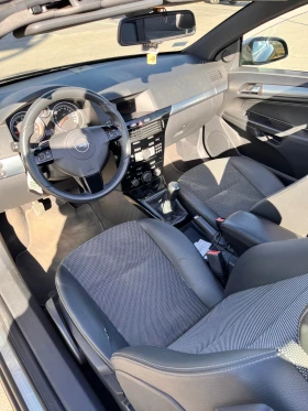 Opel Astra 1.8i COSMO - 2600 € / 5085.16 лв. - 31428852 13