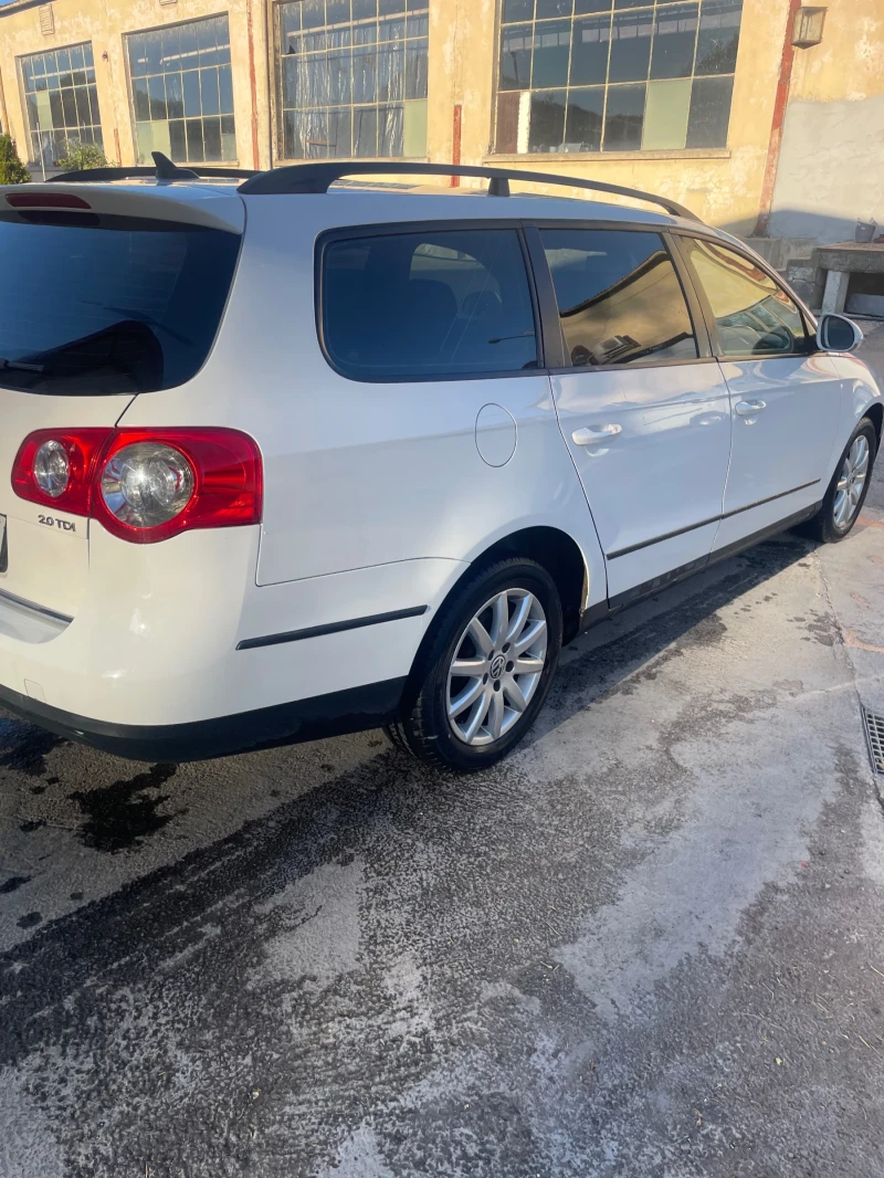 VW Passat B6, снимка 4 - Автомобили и джипове - 47927217