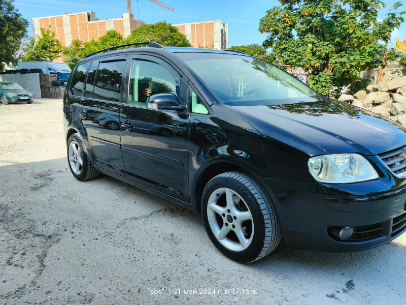 VW Touran 1Tz5w, снимка 4 - Автомобили и джипове - 48280439