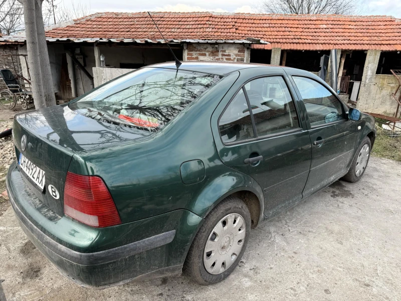 VW Bora 1.9 Sdi, снимка 2 - Автомобили и джипове - 48982498