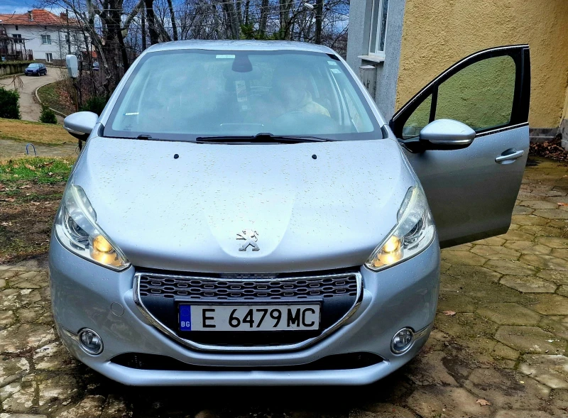 Peugeot 208 Peugeot  208 1.6 120 kc, снимка 3 - Автомобили и джипове - 49021337